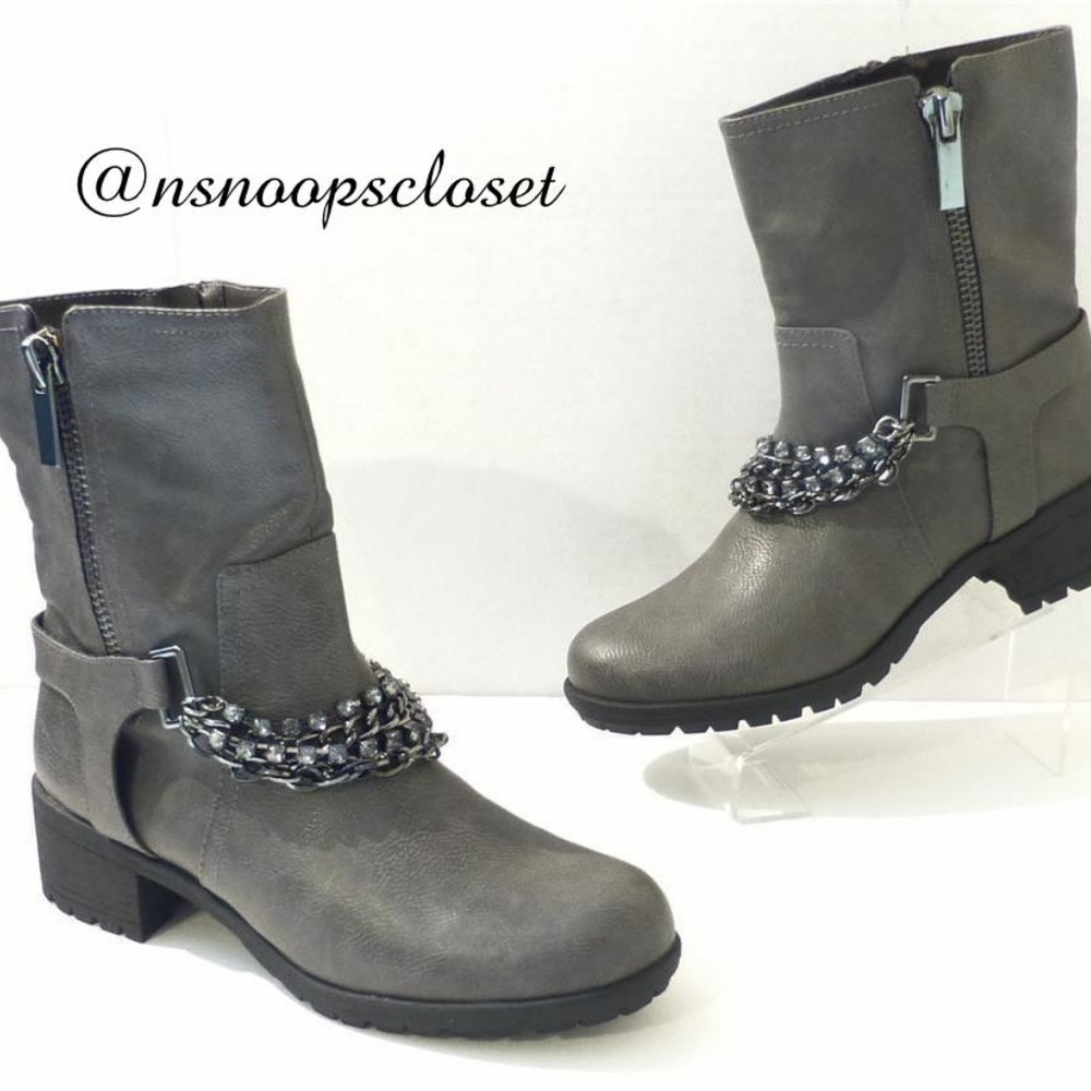 Simply Vera Wang Mid Calf Boots